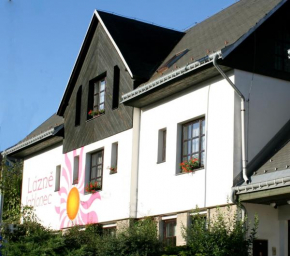 Гостиница Wellness Penzion Lázně Jablonec  Яблонец Над Нисоу